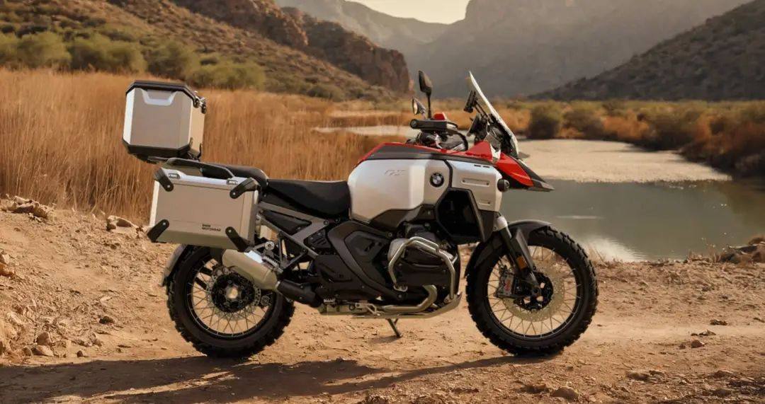 25款BMW R 1300 GS ADV发布,自动挡加持但这外观一言难尽