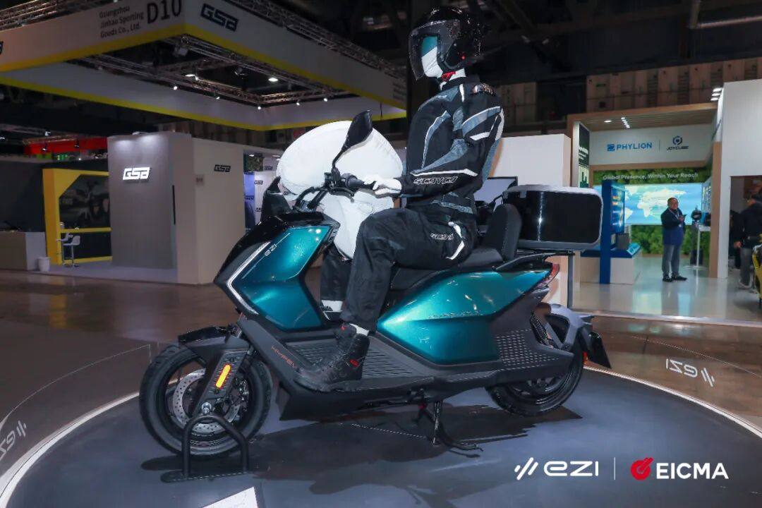 米兰车展丨凯威不按套路出牌,国产电动品牌要小心这个 EZI 了