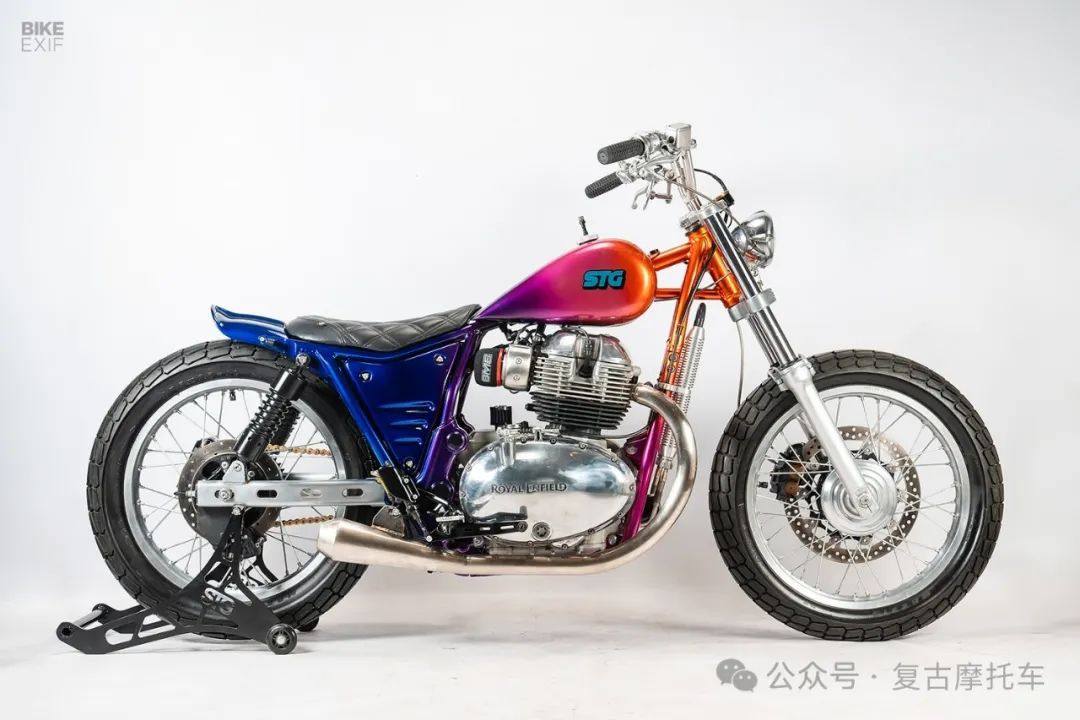 ROYAL ENFIELD BOBBER | 每日一车
