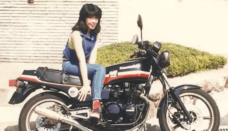 高市早苗竟然是早期“女骑”！