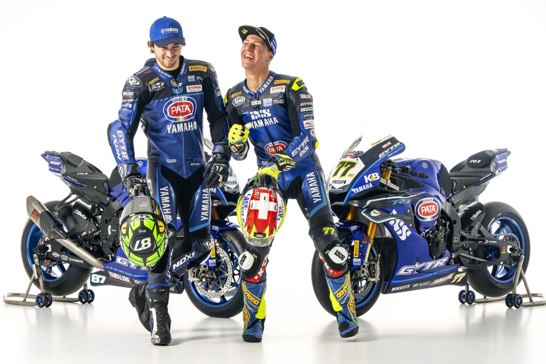 2025 FIM WSBK：雅马哈、本田、川崎、宝马、杜卡迪，哪家漂亮呢？