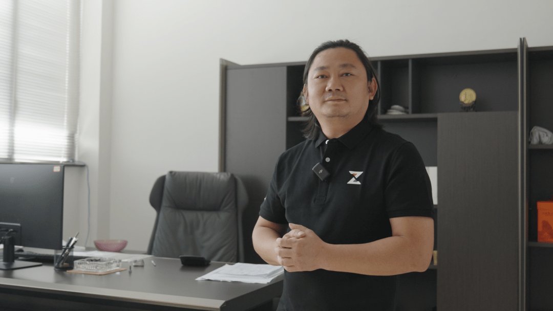 张雪手里到底有多少牌?全新巡航车又曝光了!