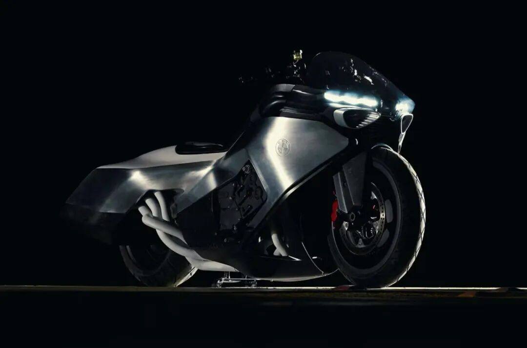 灵感来自协和客机！宝马Vision K18首秀，搭载1800cc六缸发动机