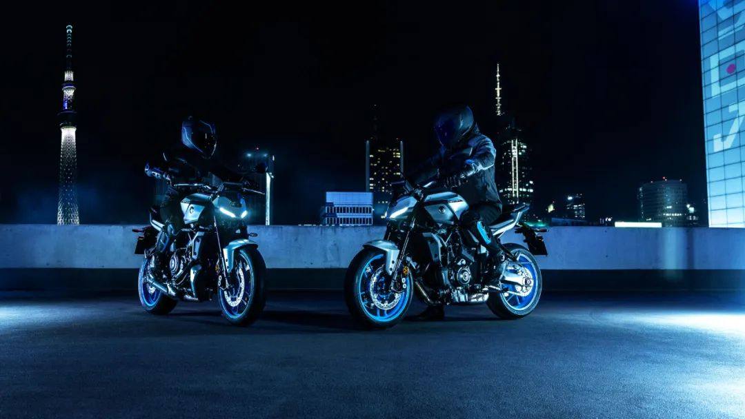 2025 款 YAMAHA MT-07 发布,升级倒立式前叉还有Y-AMT自动挡