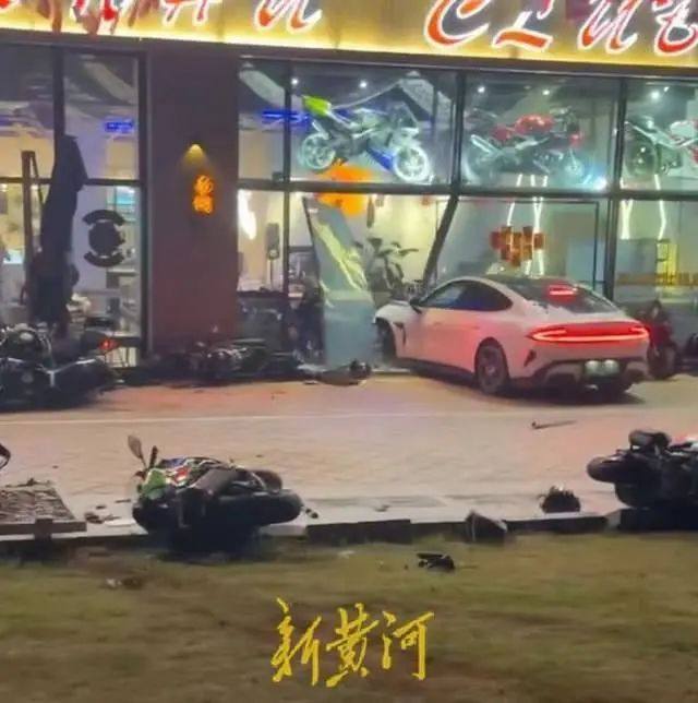 南通“苏7”小伙拔刀伤人案件再次提醒你,远离你身边的那些垃圾人