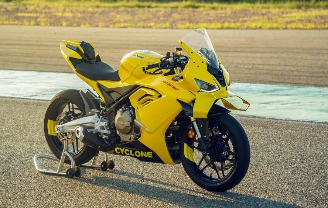 又换马甲了？疑似赛科龙RC600海外版曝光，GP级别定风翼相当炸裂