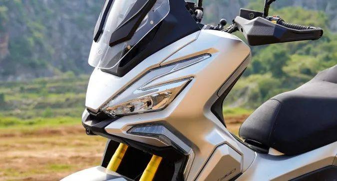 可以硬刚本田ADV350的旅行多面手—33980元光阳X350静态测评