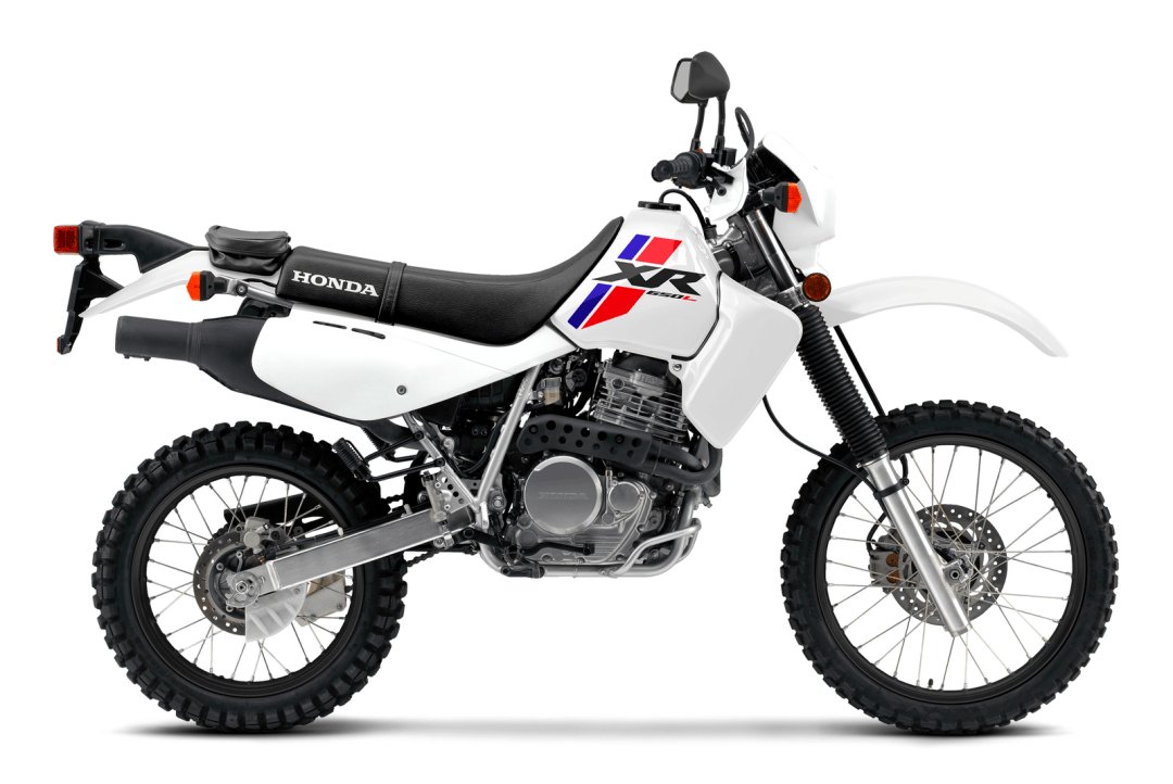 大单缸、化油器,2025 美国版 XR650L、DR650S