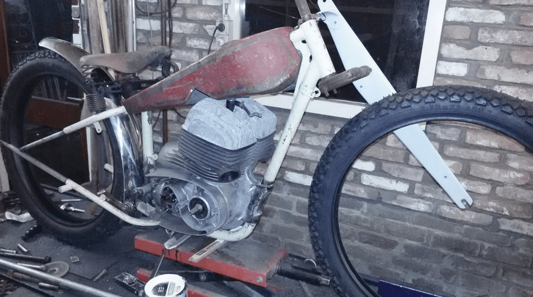 另类手工摩托:Jawa Boardtracker