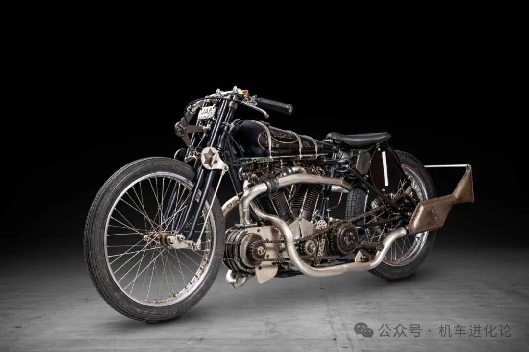 简直炸裂：增压Brough Superior SS100 Special改装