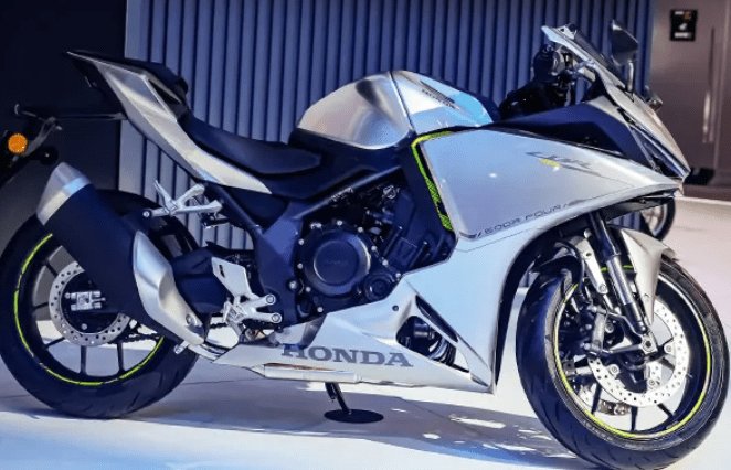 本田CBR500R入场后,四缸将成3万级仿赛标配,GSX500尴尬了