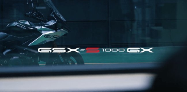 铃木GSX-S1000GX改款曝光,2026款要加小翼了?(附视频)