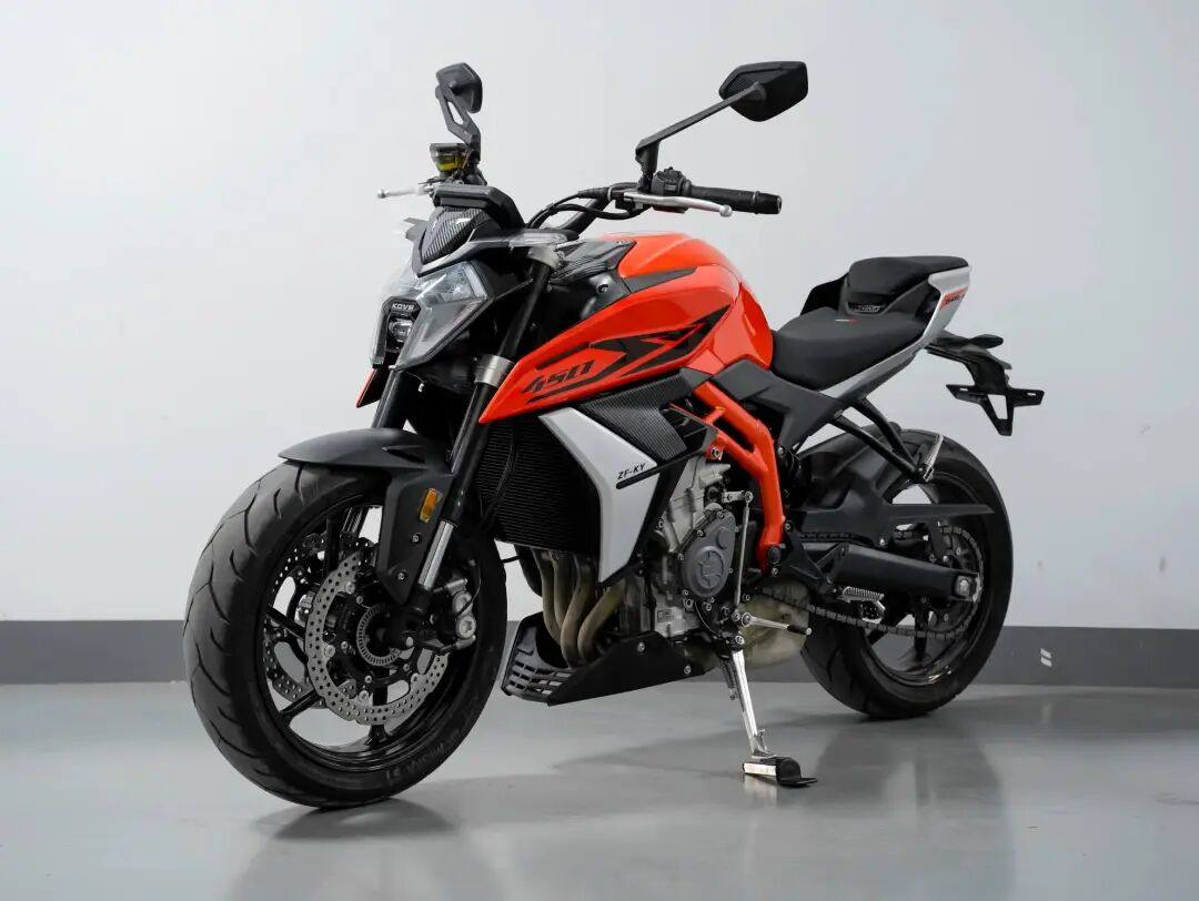 凯越450R亮相工信部;铃木GSX-8T价格魔幻;山西高速不搞一刀切获怒赞;央视315曝光超规电动车卧龙摩友撞翻凤雏大爷