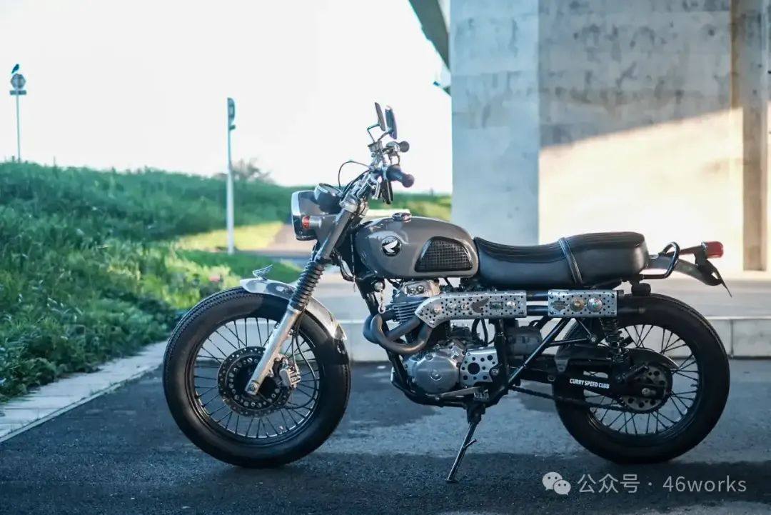 珠光宝气:Honda CL400 | 每日一车
