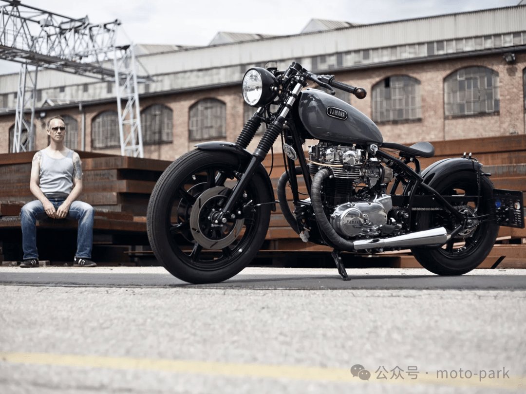 废弃老车秒变炸街猛兽——Yamaha XS 650 SE改装传奇