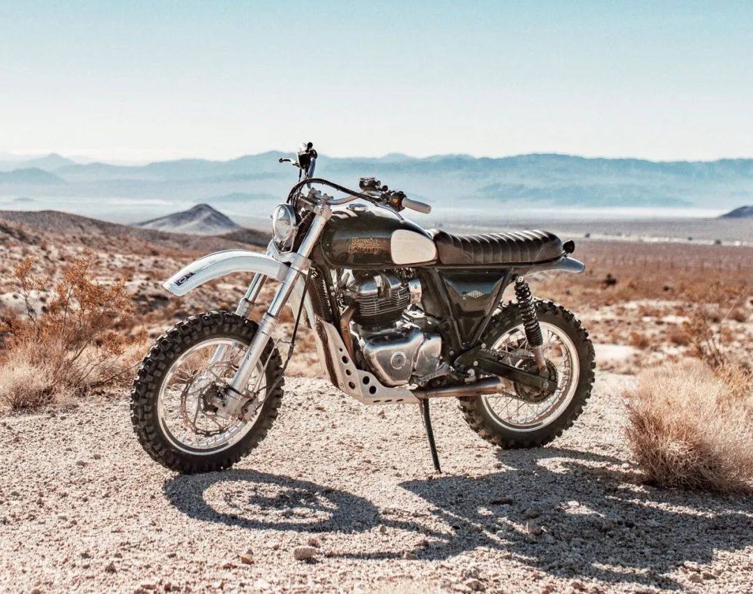 爆改“沙漠猎人”！Royal Enfield Interceptor的另类进化