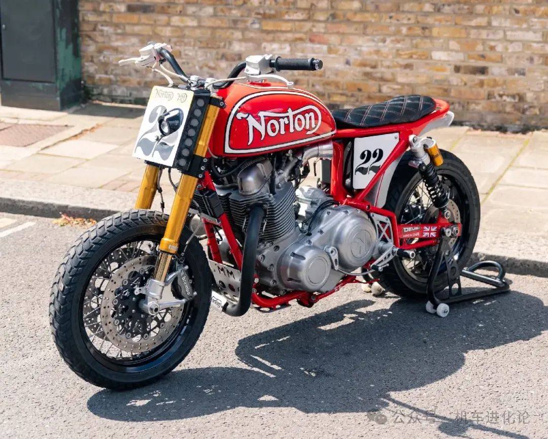 跨越时空”之作：诺顿 MM 961 Tracker