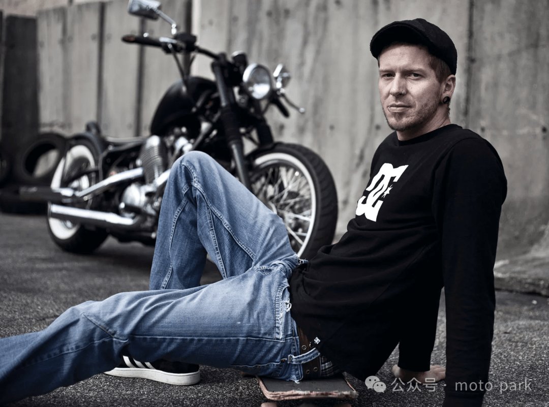 震撼视觉！本田Shadow的极简改装之路