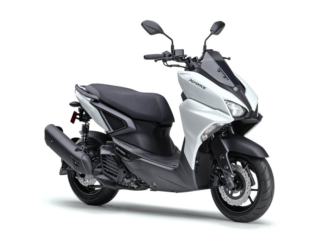 Yamaha 2025 运动踏板 X Force ABS 本土版