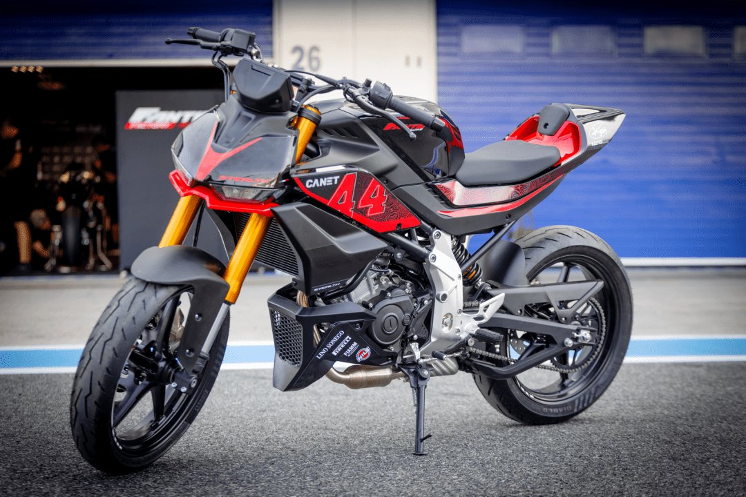 来自 MT-125 的动力平台,Fantic 运动街车 Stealth 125