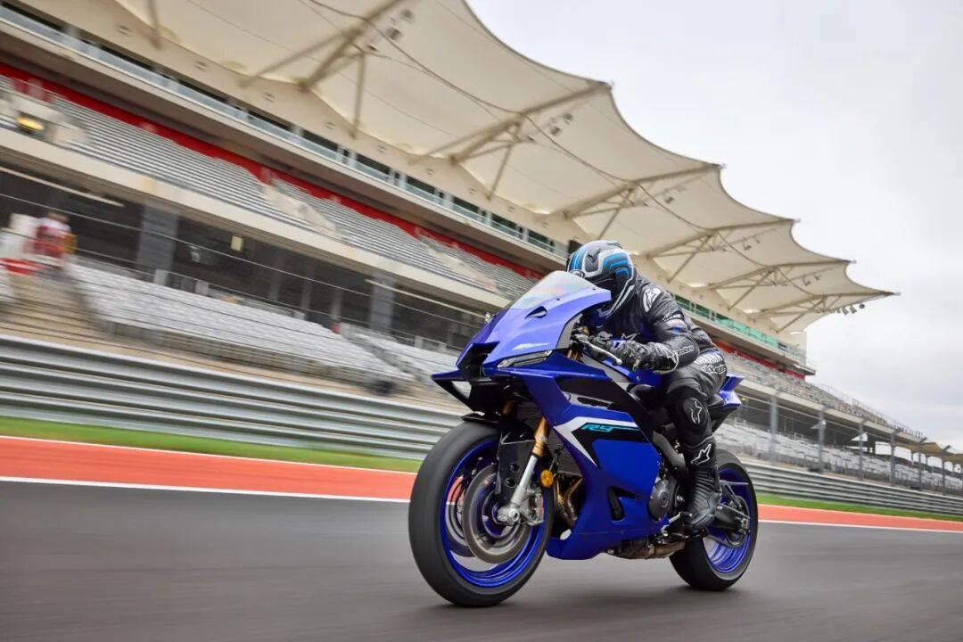 2025款雅马哈YZF-R9日本上市不到7万元!你觉得届时国内上市会是多少!?