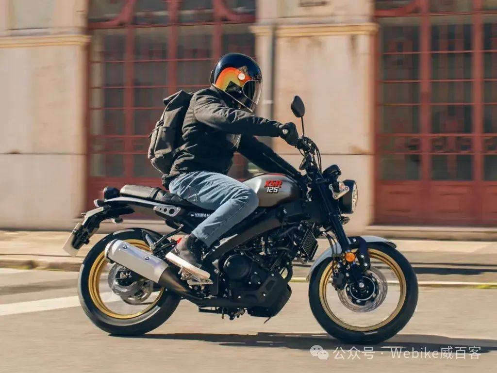 钢丝轮毂更越野！雅马哈 2025 XSR125 LEGACY以80年代传奇配色上市