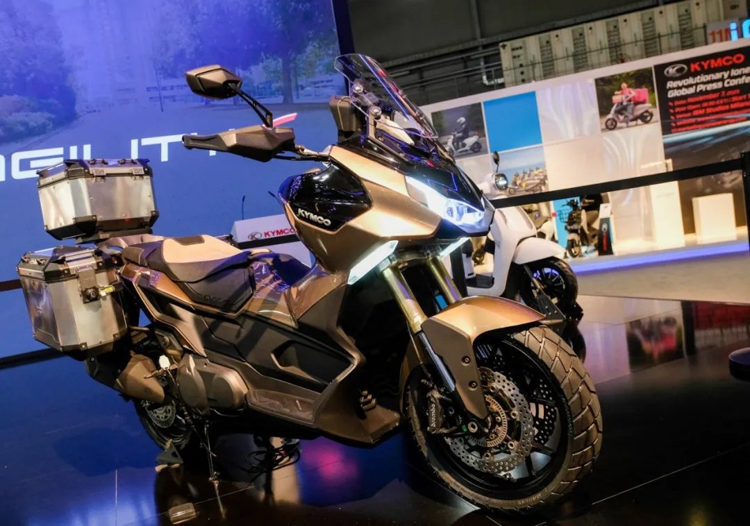 即将量产？光阳跨界ADV CV L6、KRV180专利图曝光