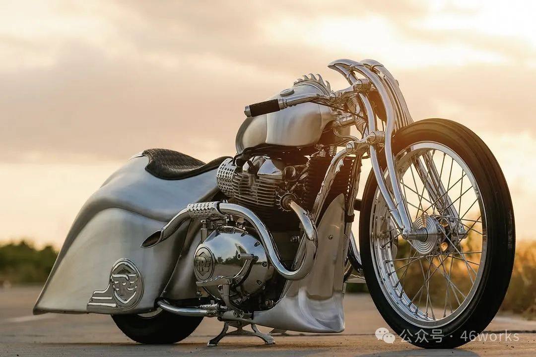 风驰电掣:Royal Enfield 650