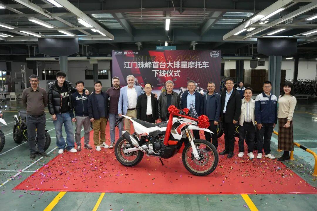 出口大鳄下场,江门珠峰摩托 联手欧洲Mondial ,玩乐车型国内再添猛将!