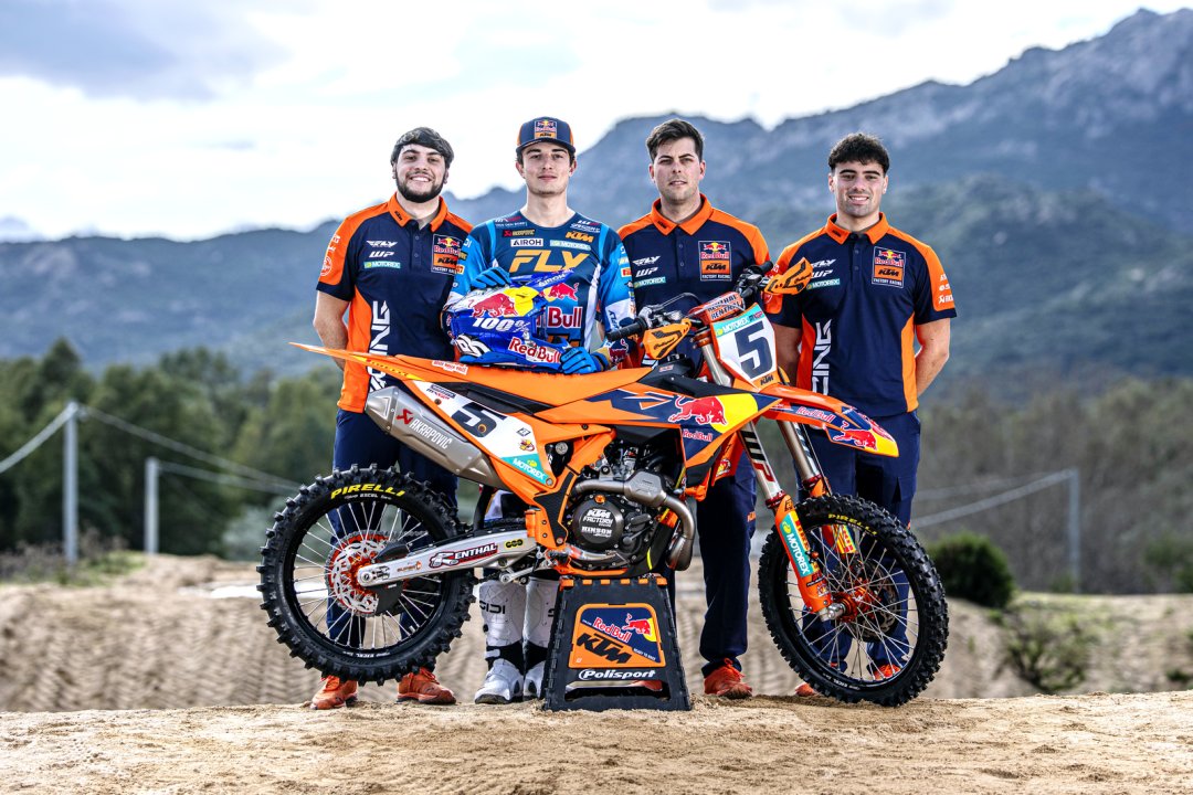 2026 MXGP 越野世界锦标赛：KTM 450 SX-F 工厂赛车特写