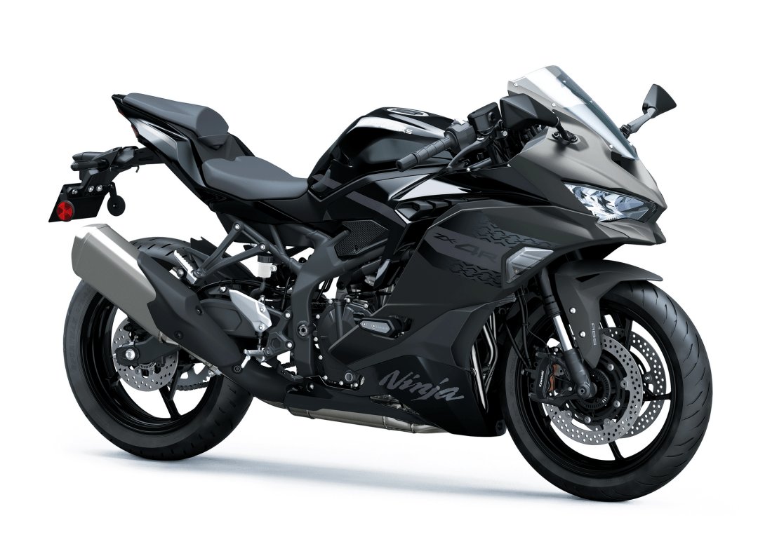 Kawasaki 2026 中量级跑车 Ninja ZX-4R SE、ZX-4RR