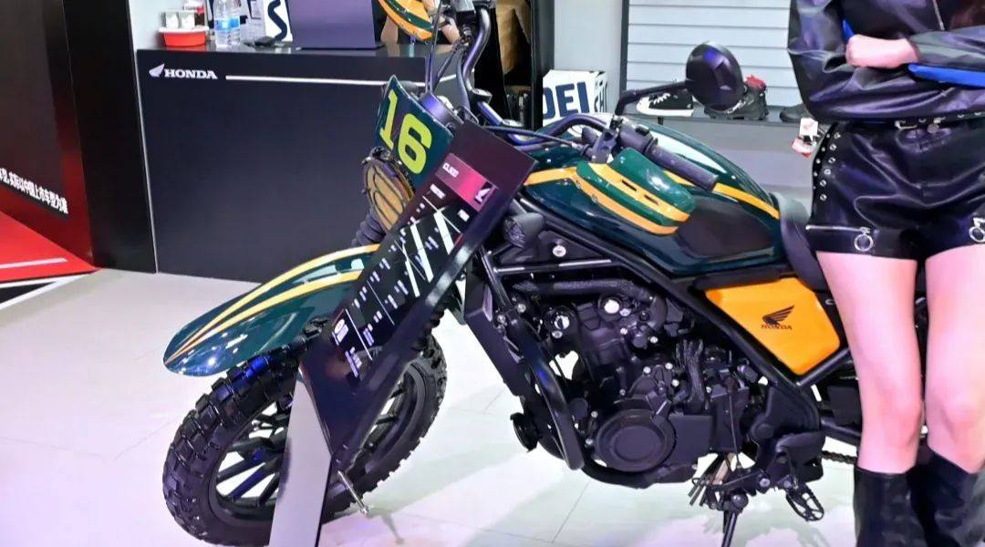 川崎或将推出TR400,采用复古攀爬风格,装配小忍者同款引擎