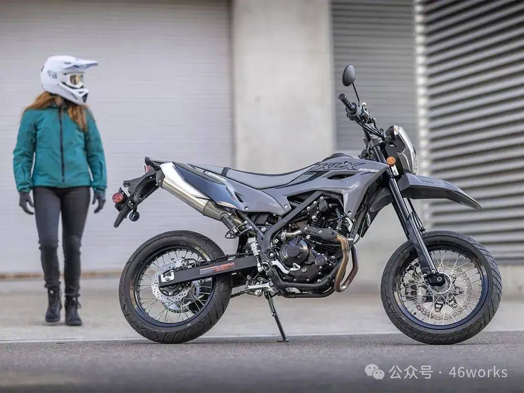 新车速递:2025 Kawasaki KLX230