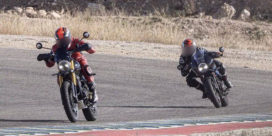 凯旋Speed 400 RR 与 Scrambler 400 XE 间谍照曝光