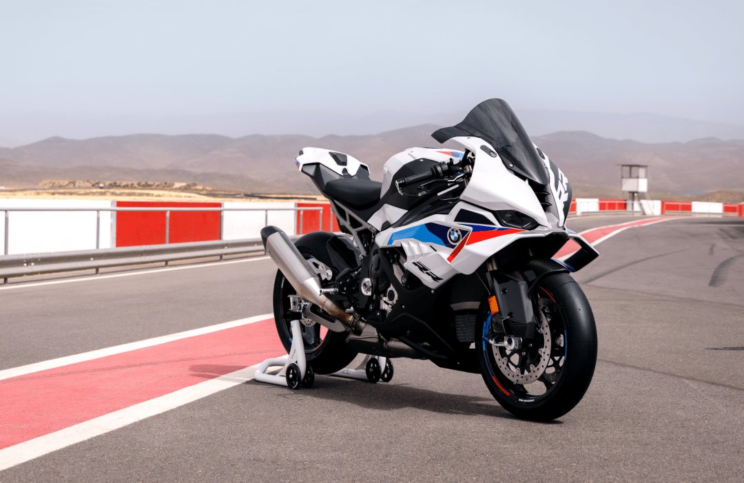 BMW S 1000 RR 定风翼再升级,如此夸张真的好吗?