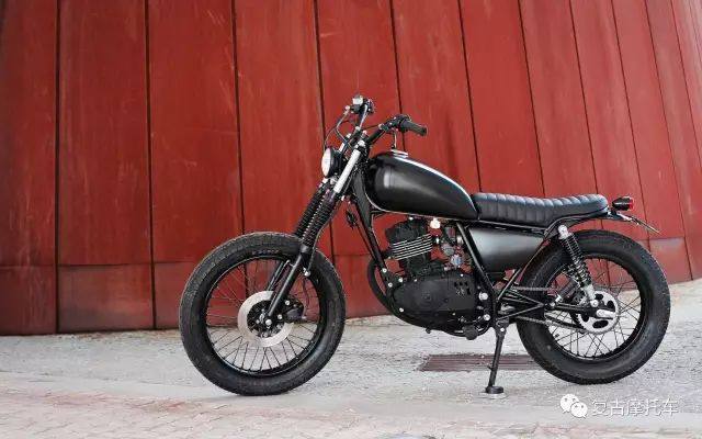 这大概10年前国内流行的改装风格：Suzuki GN125 | 每日一车
