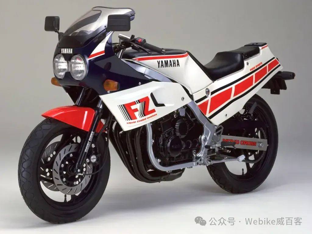 超越二冲程的野心,雅马哈在四缸浪潮下的经典之作「XJ400D」