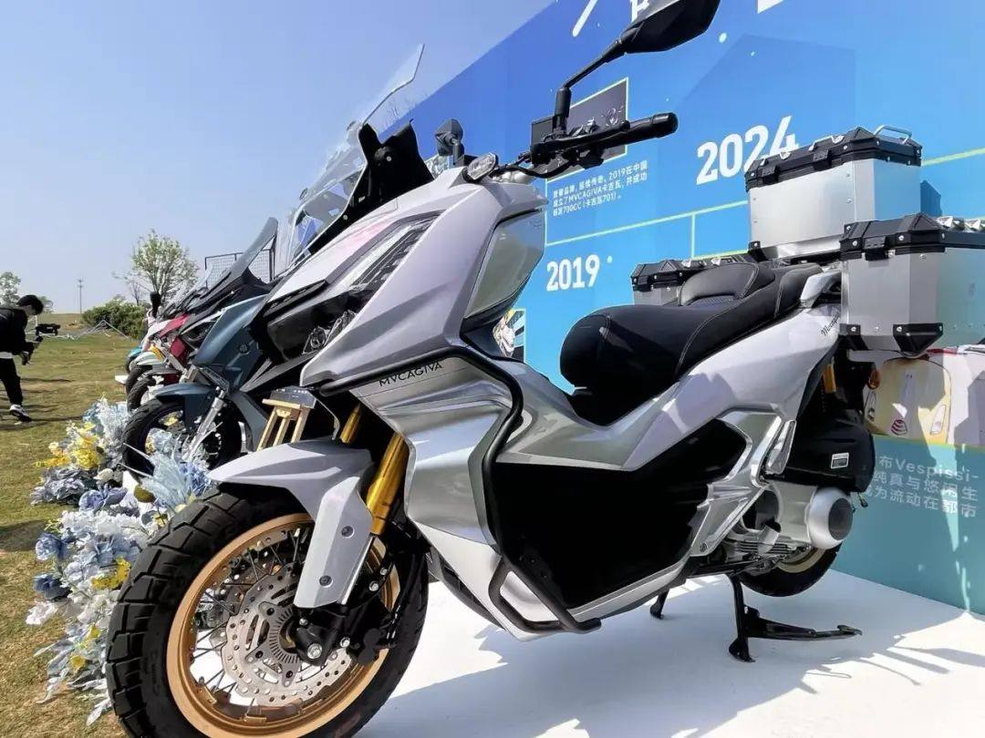 “踏”可真行|9680元起,MVCAGIVA卡吉瓦连发多款新车