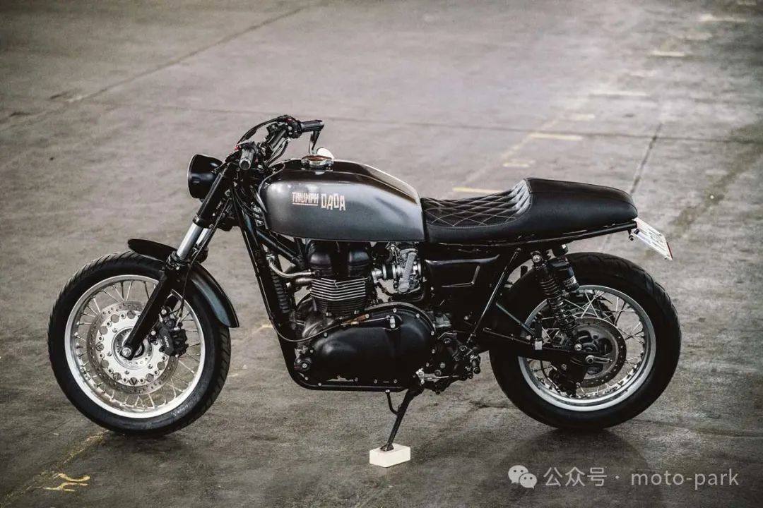 无与伦比的机械美学:Triumph Thruxton 改装