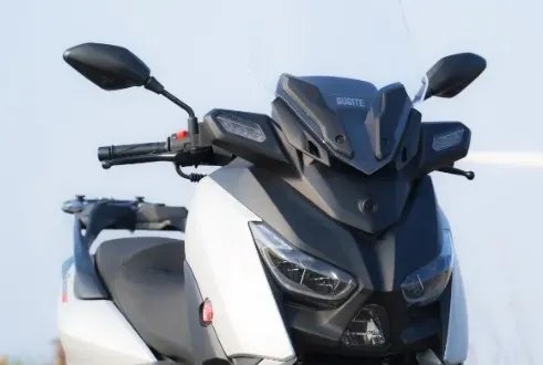 又一款国产雅马哈XMAX来了...