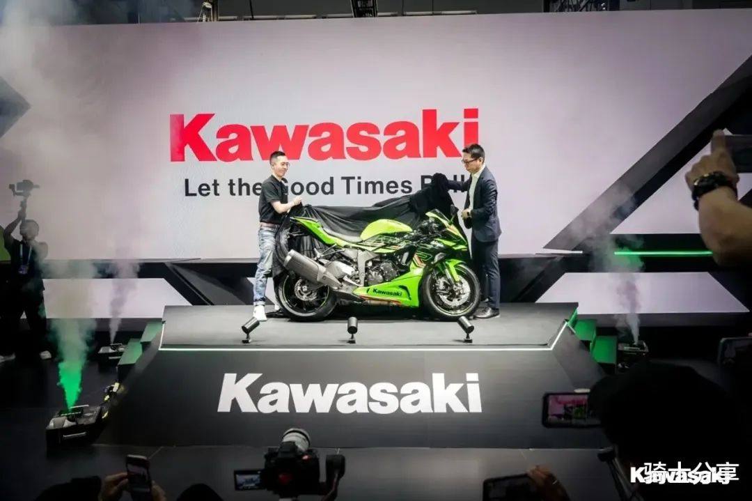 售价10.98万元川崎ZX-6R上市!采用全新外观,搭载四缸引擎
