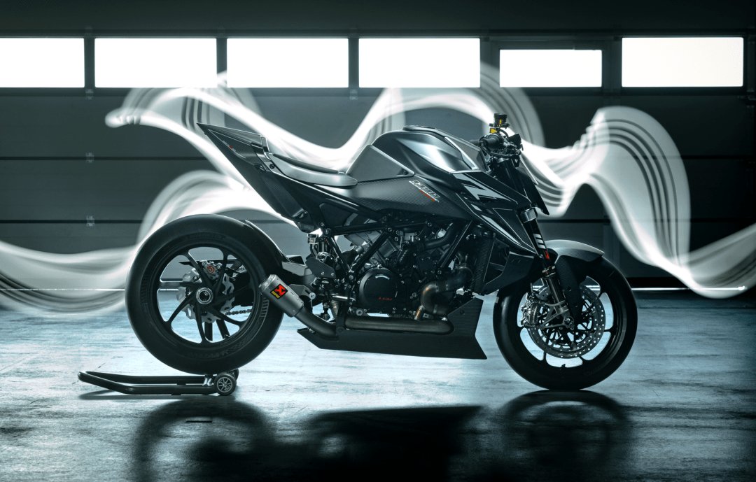 动感特写:2026 KTM 1390 Super Duke RR Track 赛道版