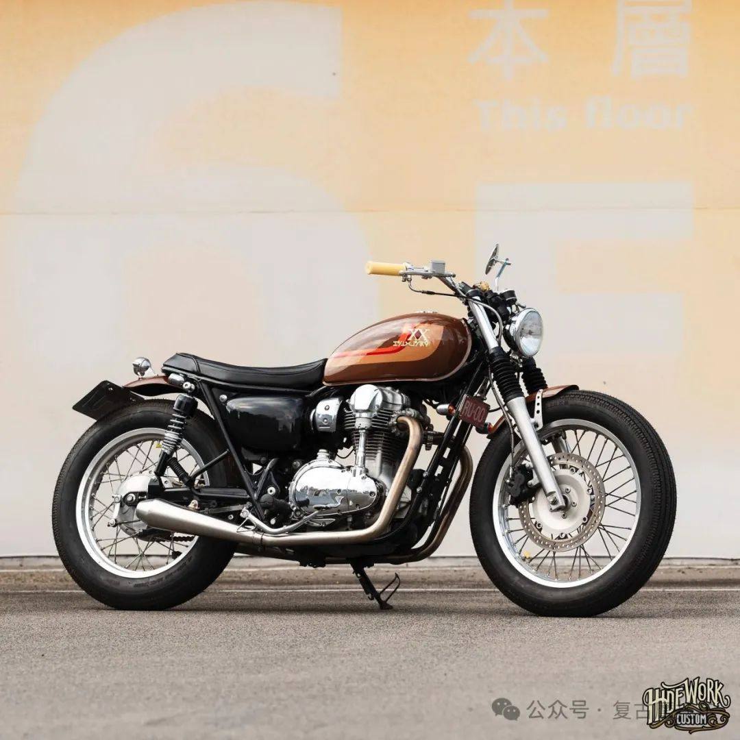 怎么改都好看的 川崎 W800 | 每日一车
