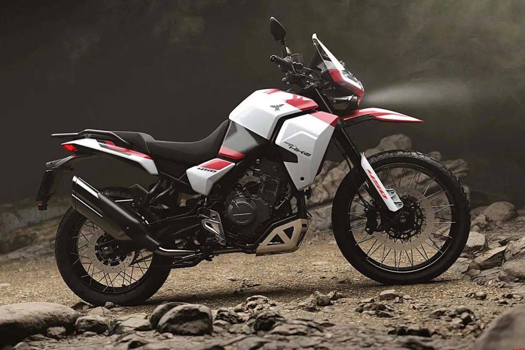 又一款硬派ADV,摩托莫里尼Alltrhike450亮相,450MT的兄弟车型?