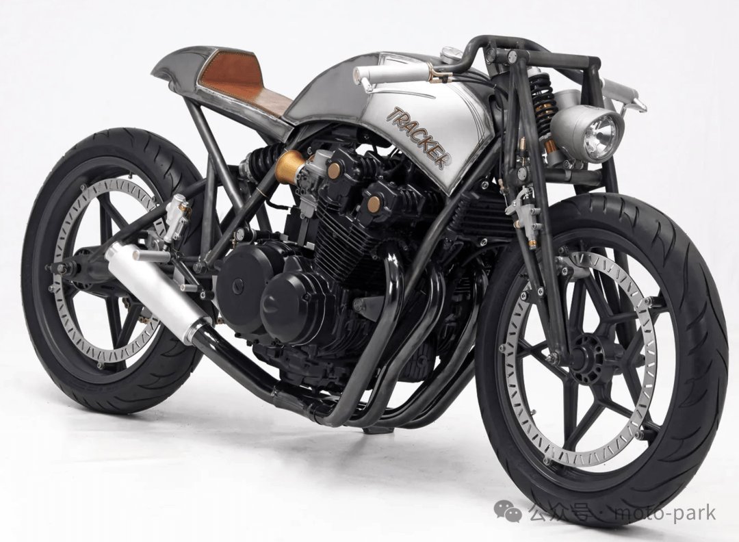 简单粗暴！RAU-HONDA CB 900 F