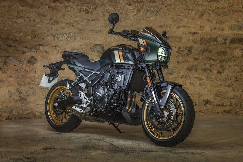 铃木发布复古新车GSX-8T、GSX-8TT