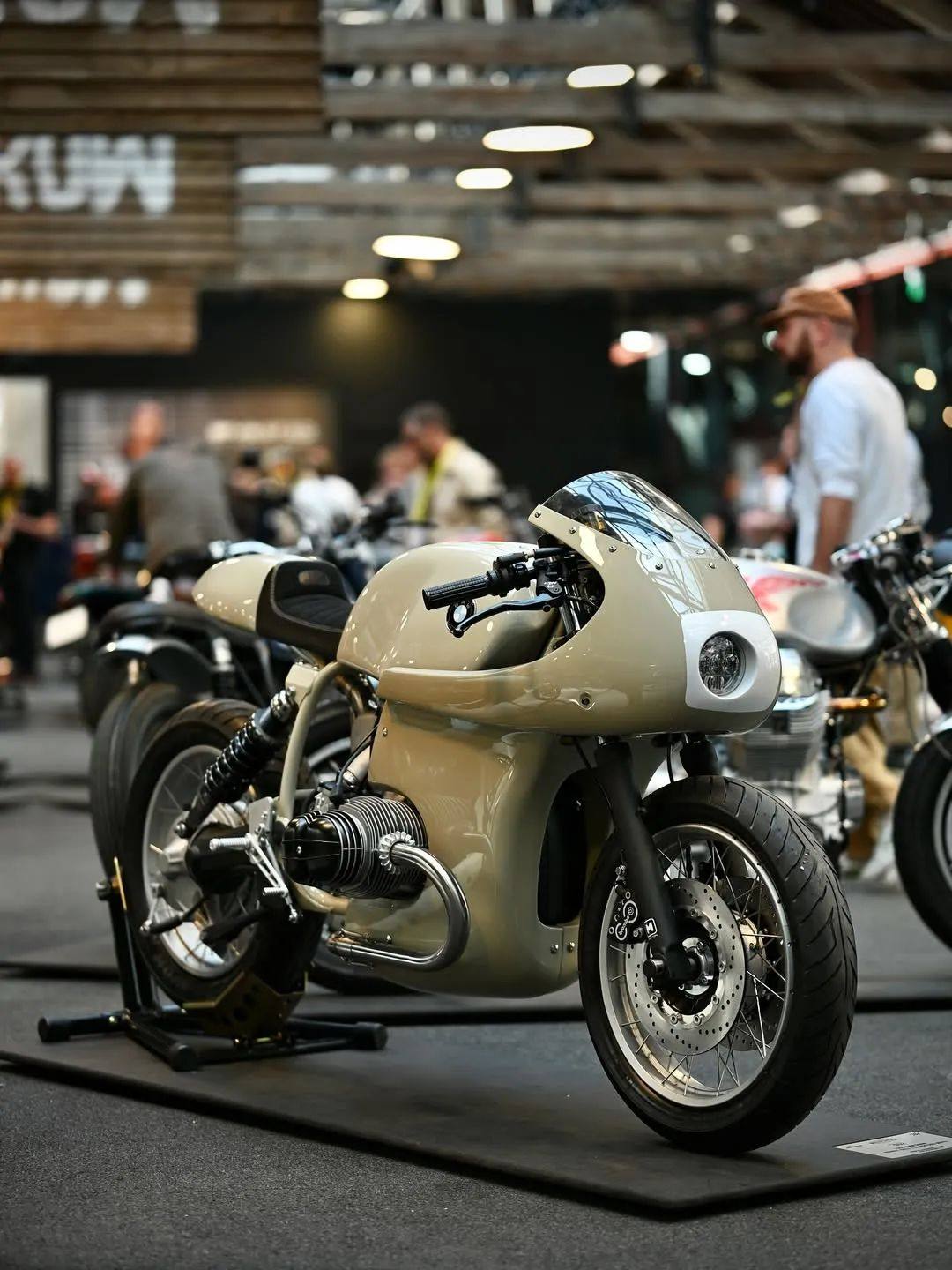 暴力美学：BMW R80R | 每日一车