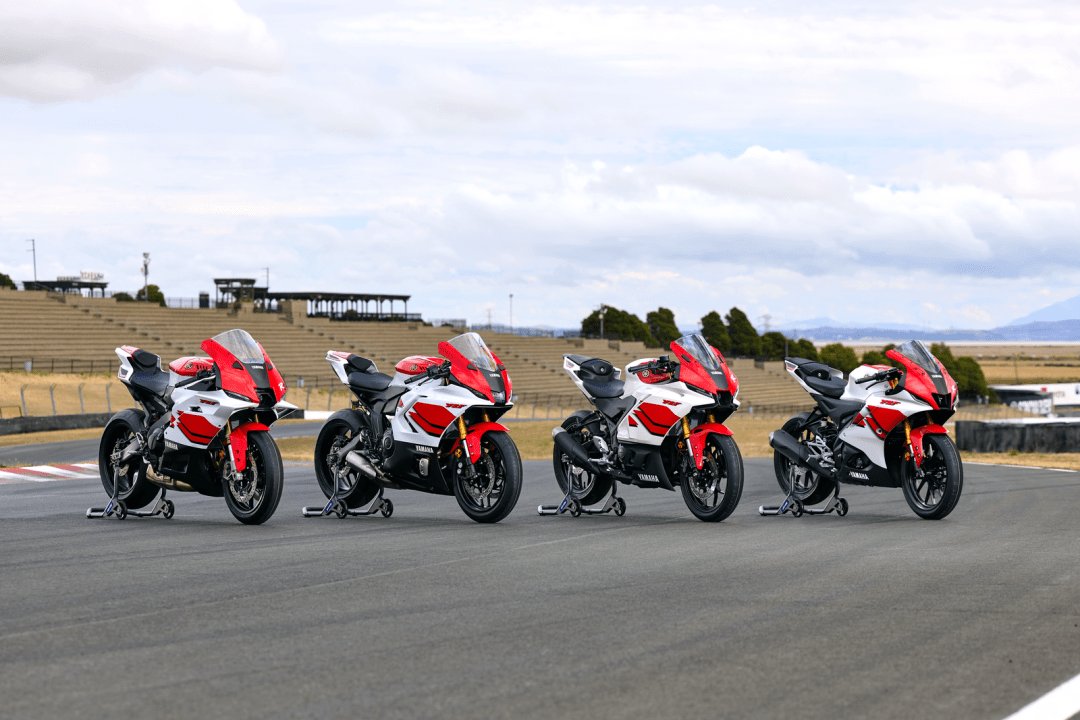 经典的红白图案,Yamaha 2026 七十周年纪念版 YZF-R 系列