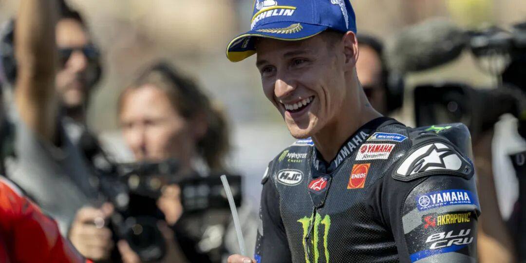 全面 V4 时代，MotoGP 直列四缸的绝唱，由雅马哈完成