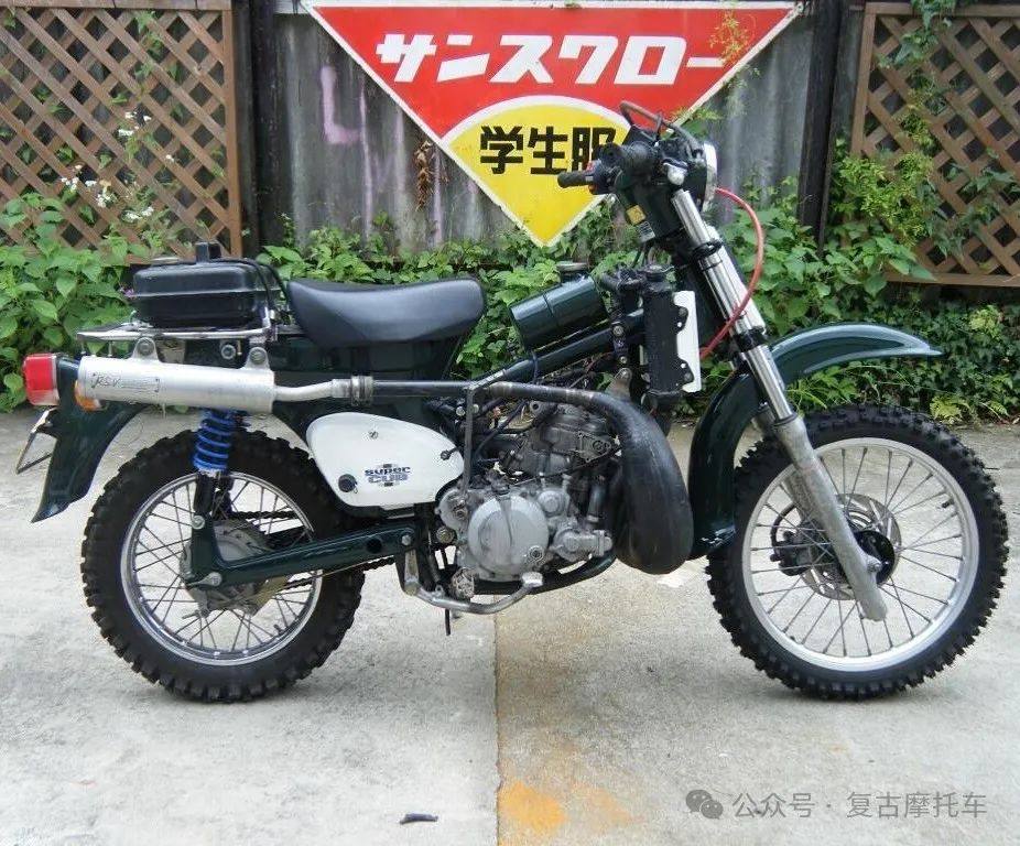 日本大叔为了满足自己变态的爱好竟然这么改车 | 神改装